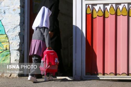 مدارس منتظر دستور وزارت کشور