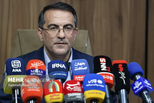 فرودگاه امام (ره) باید به مجموعه ای اقتصادی و خودبالنده تبدیل گردد