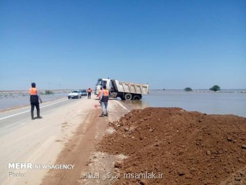 بخش هایی از جاده خرمشهر - اهواز به زیر آب رفت