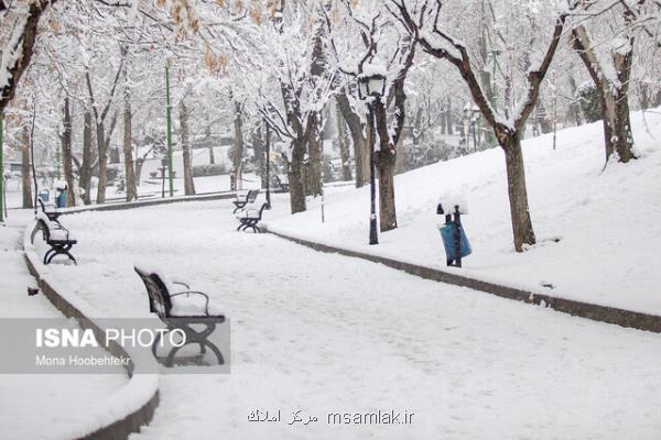 اقدامات شهرداری برای جلوگیری از یخ زدگی امشب معابر