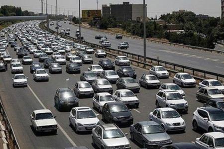 ترافیك سنگین در آزادراه تهران-كرج