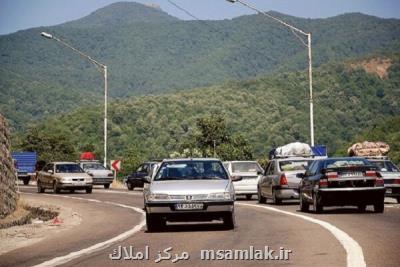 ممنوعیت تردد وسایل نقلیه سنگین در محور هراز ادامه دارد