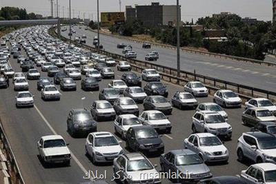ترافیك سنگین در جاده چالوس و آزادراه تهران-كرج-قزوین